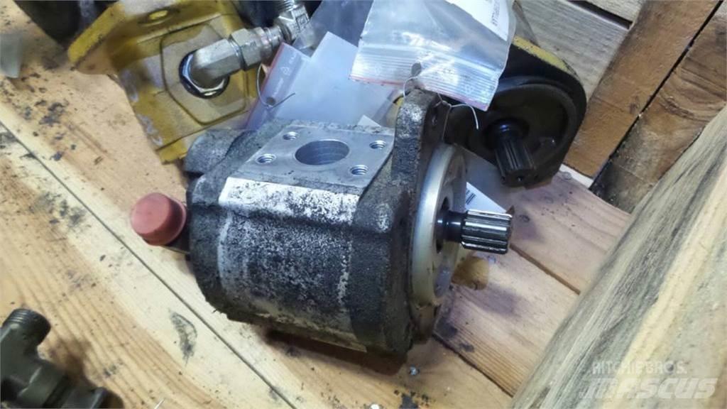 CAT 330DL Hydraulikk