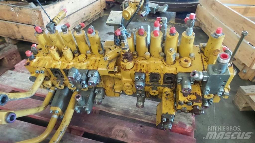 CAT 330DL Hydraulikk