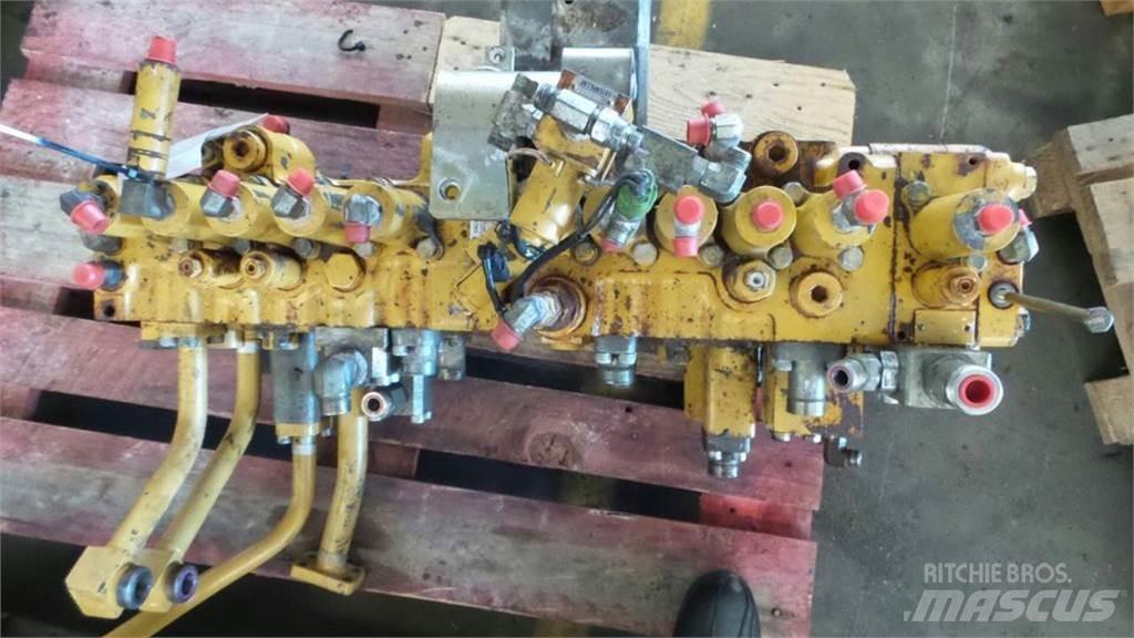 CAT 330DL Hydraulikk