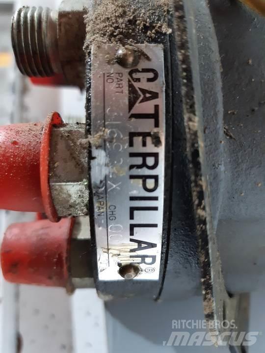 CAT 330L Førerhus og Interiør