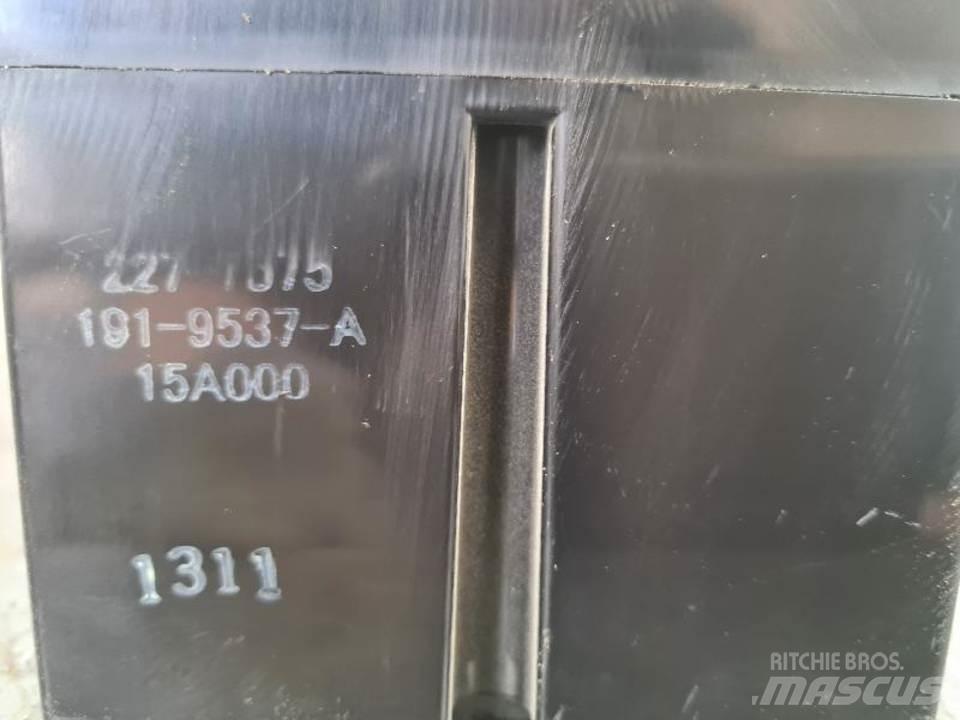 CAT 336DL Førerhus og Interiør