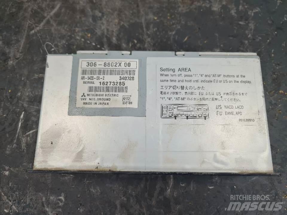 CAT 336DL Førerhus og Interiør