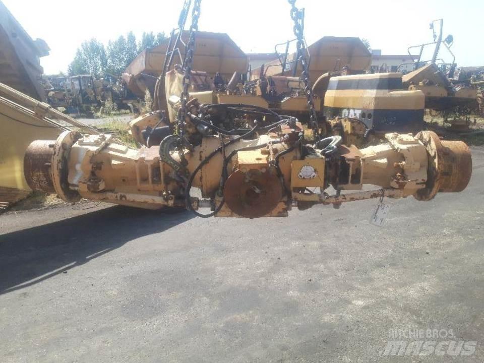 CAT 438B Girkasse