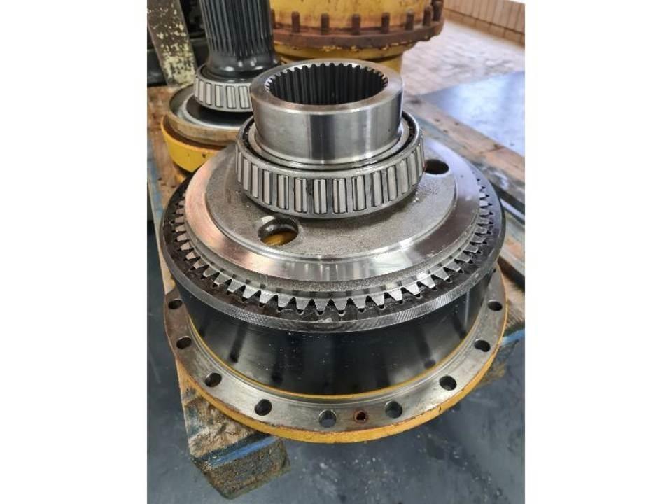 CAT 735 Girkasse
