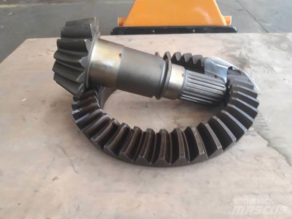 CAT 824B Girkasse