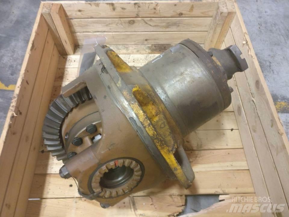 CAT 825B Girkasse