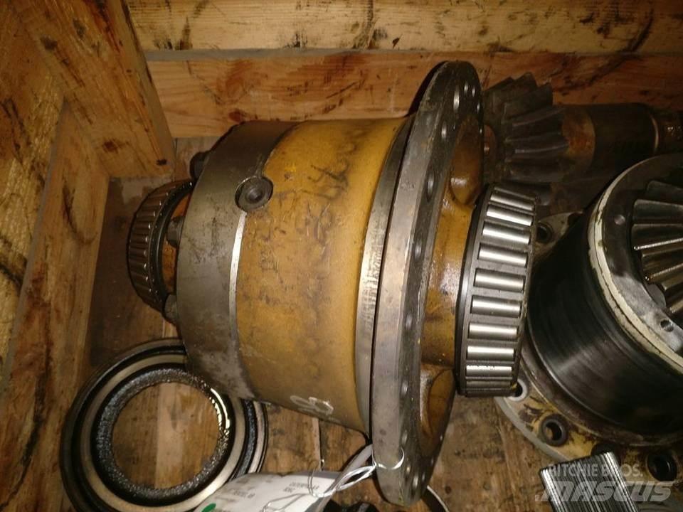 CAT 826C Girkasse