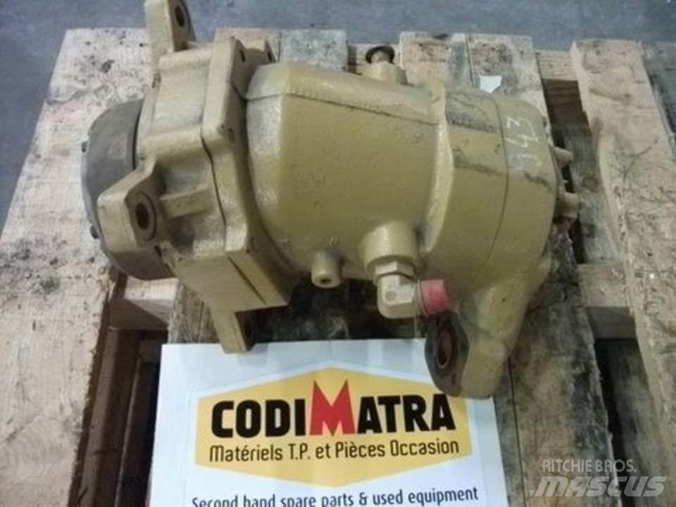 CAT 943 Hydraulikk