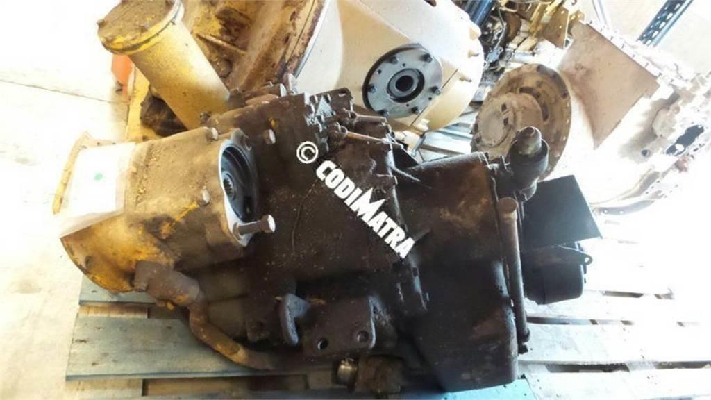 CAT 944A Girkasse