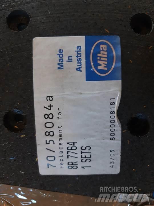 CAT 950 Belter, kjettinger og understell
