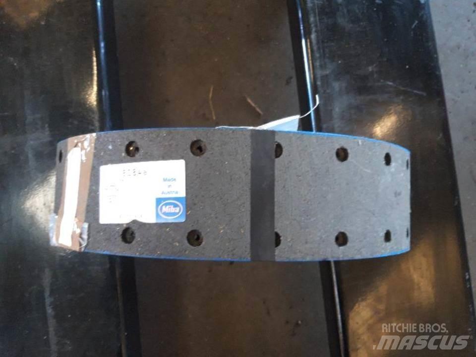 CAT 950 Belter, kjettinger og understell
