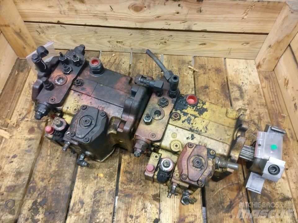 CAT 953D Hydraulikk