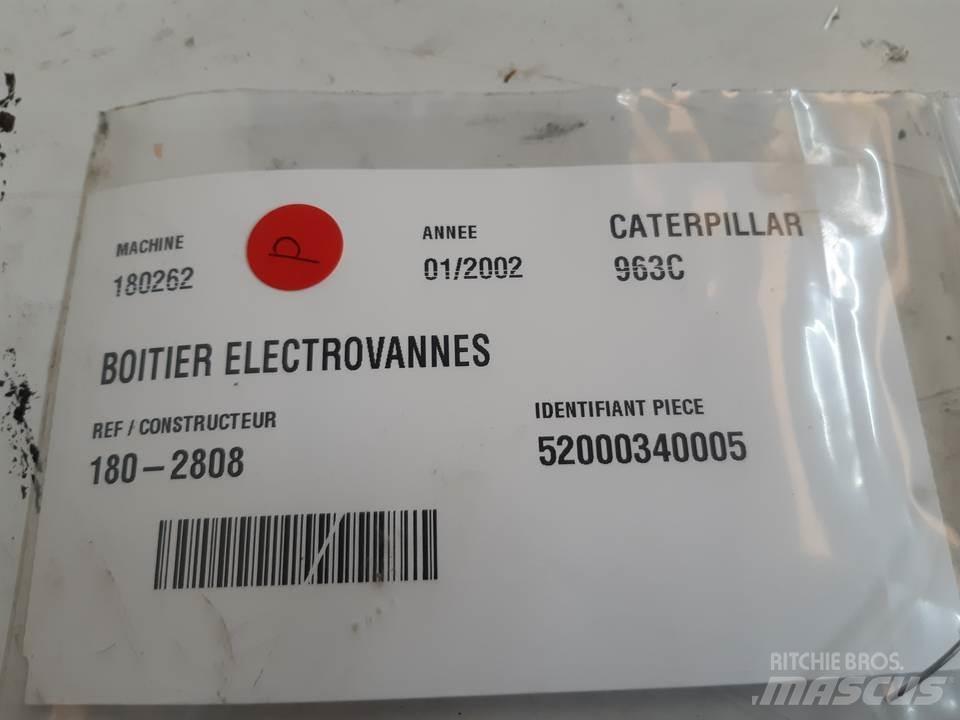 CAT 963C Førerhus og Interiør