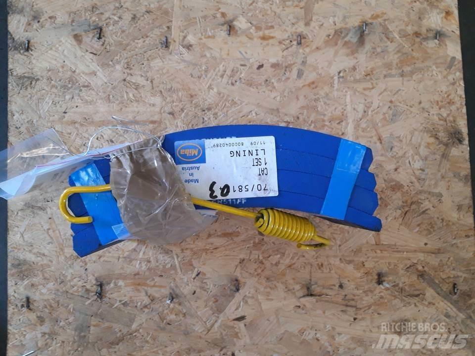 CAT 966D Belter, kjettinger og understell