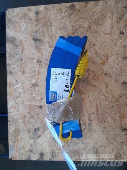 CAT 966D Belter, kjettinger og understell
