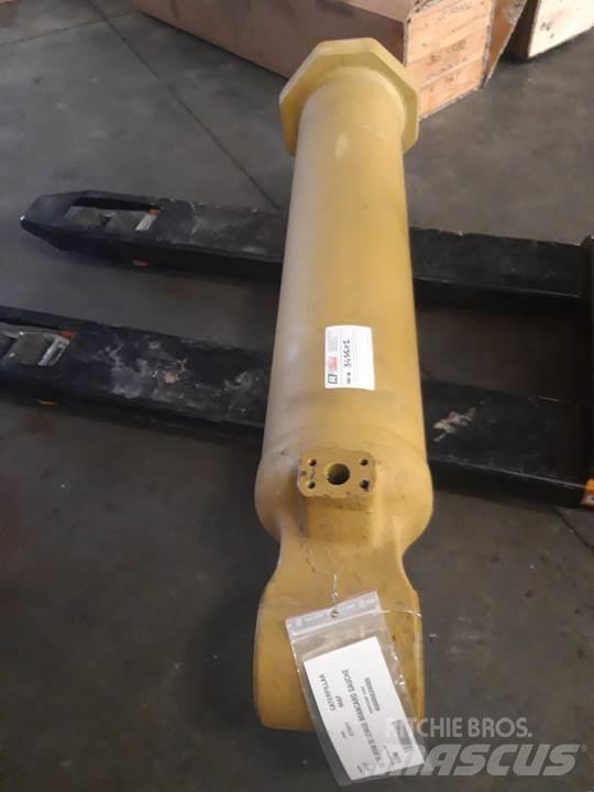 CAT 966F Hydraulikk