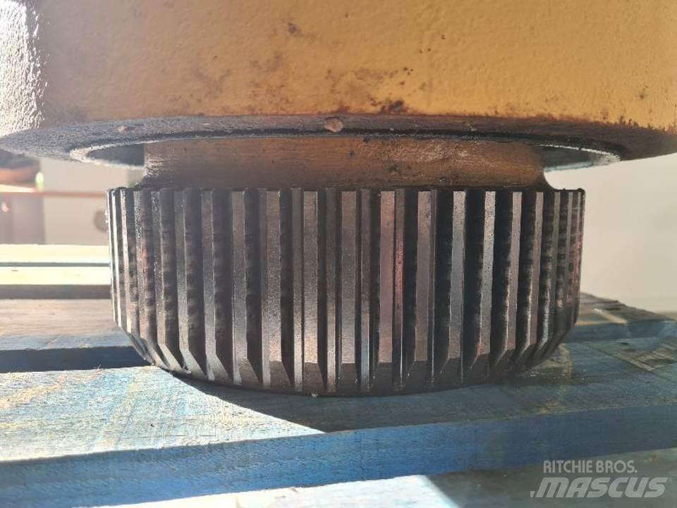 CAT 980F Girkasse