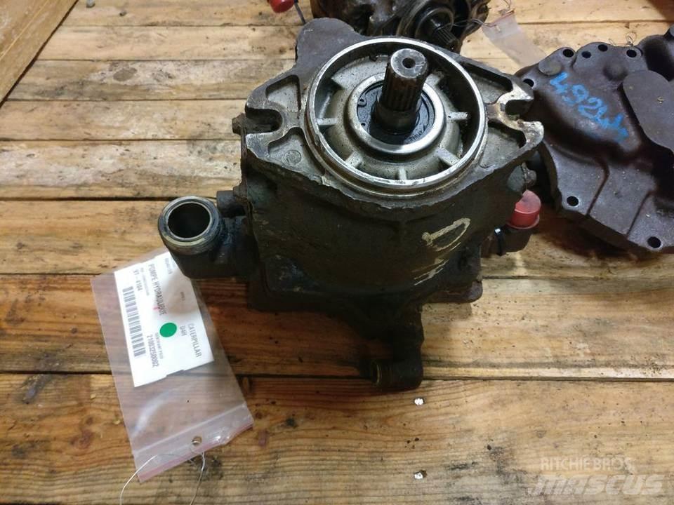 CAT D4H Hydraulikk