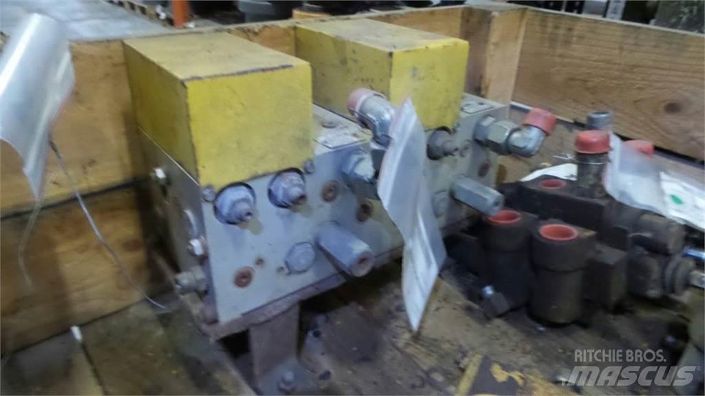 CAT D5H Hydraulikk