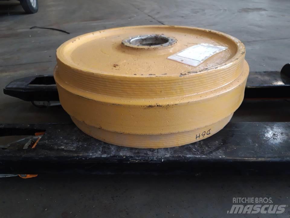CAT D6H Belter, kjettinger og understell