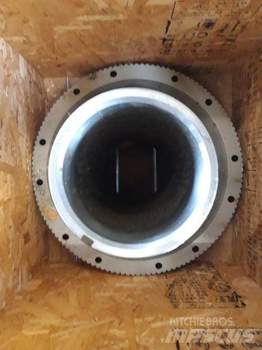 CAT D8H Girkasse