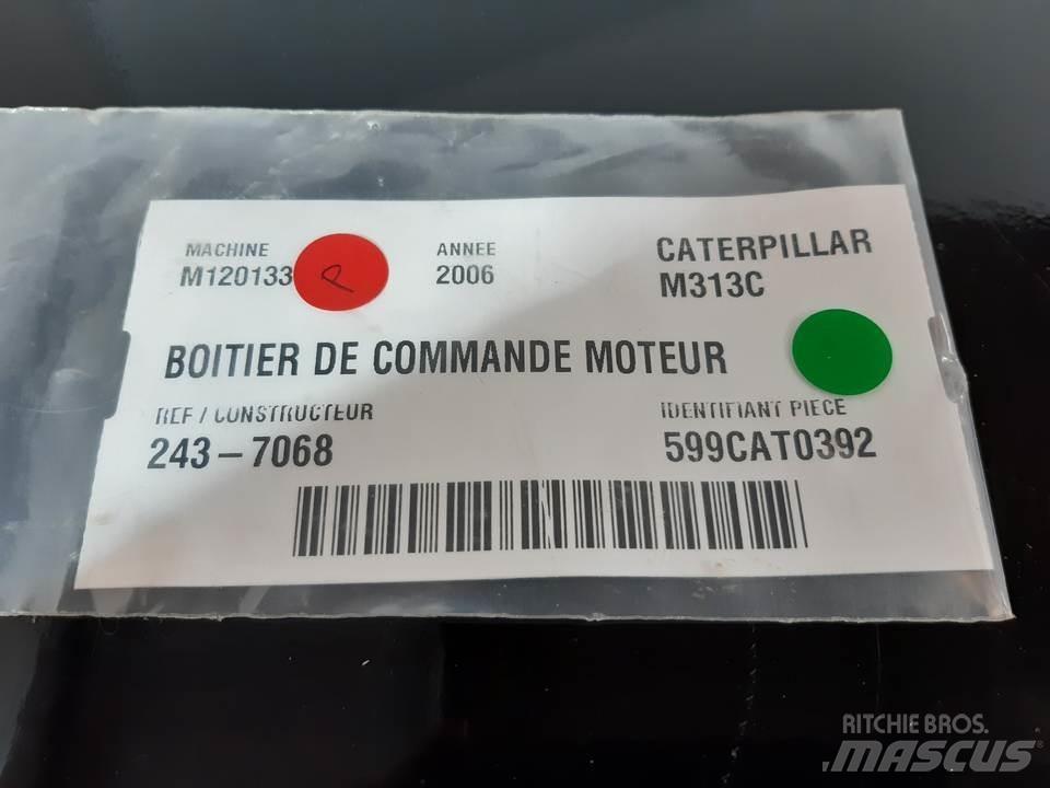 CAT M313C Førerhus og Interiør
