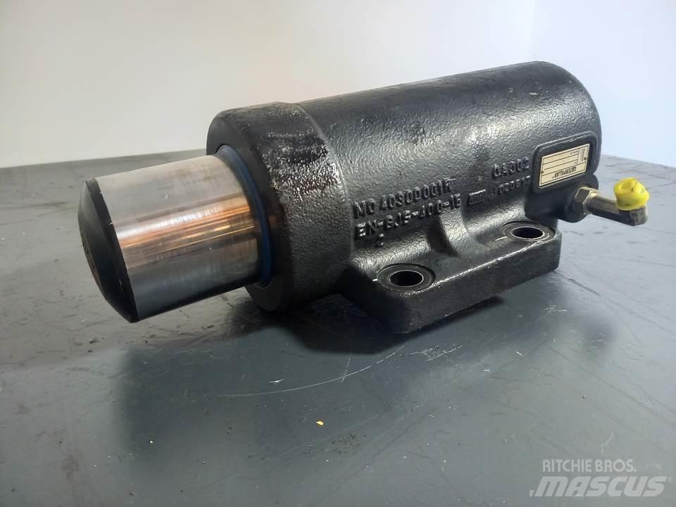 CAT M320F Hydraulikk