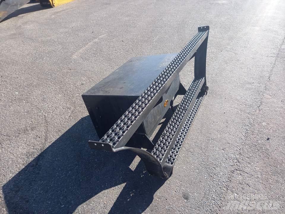 CAT M320F Førerhus og Interiør