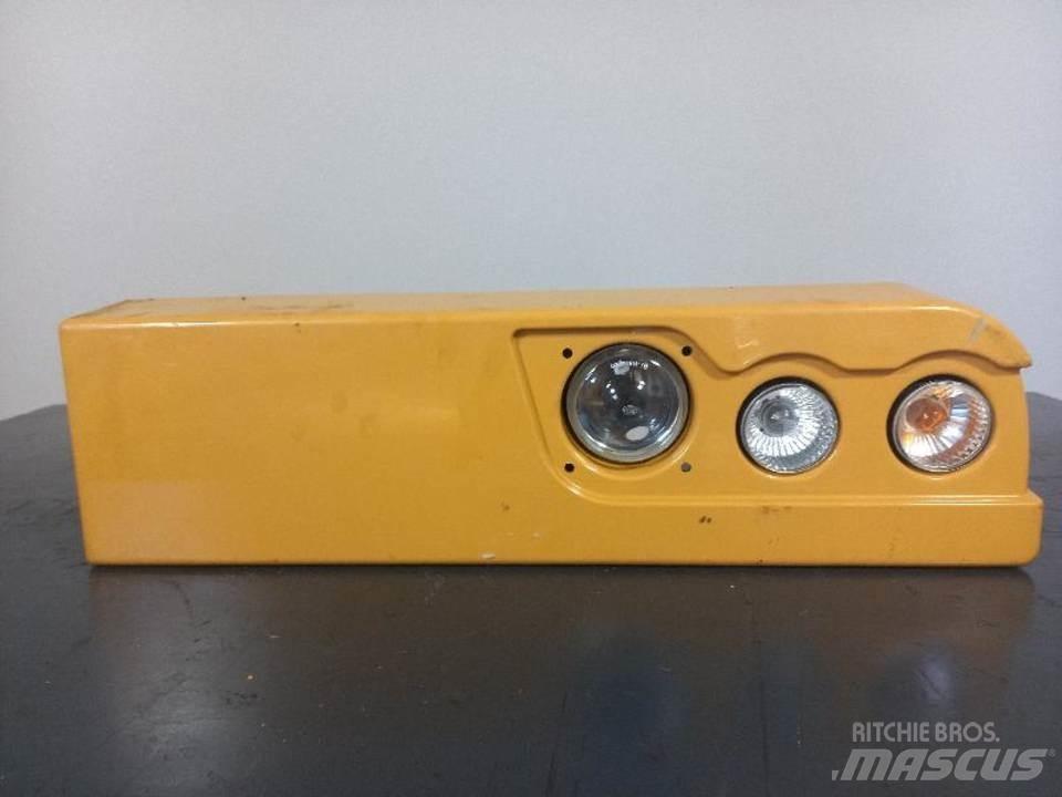 CAT M320F Førerhus og Interiør