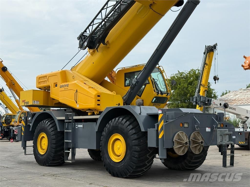 Grove GRT8100 Røff terreng kraner