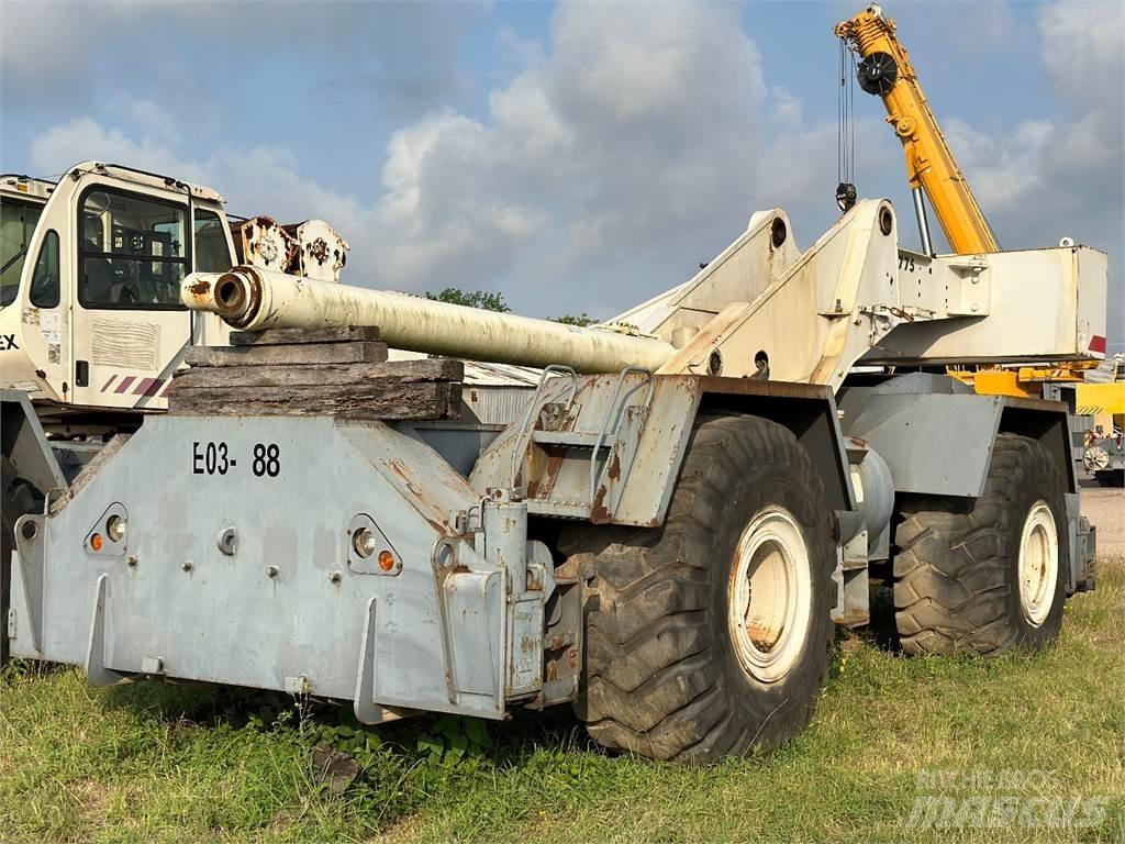 Terex RT 775 Røff terreng kraner