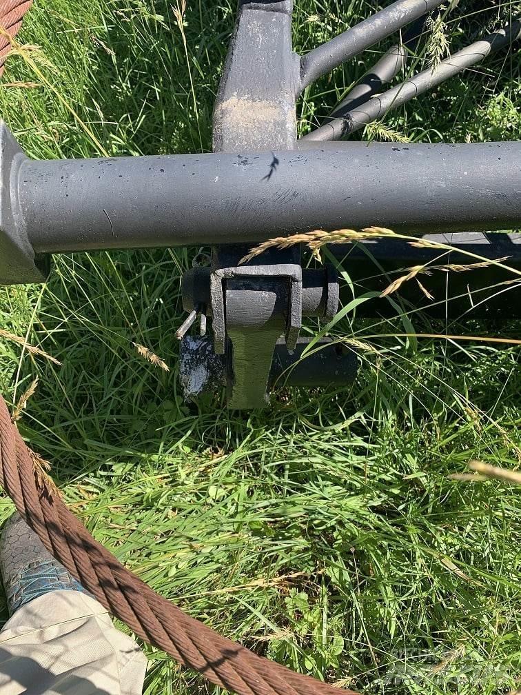 American  Bommer og stikker