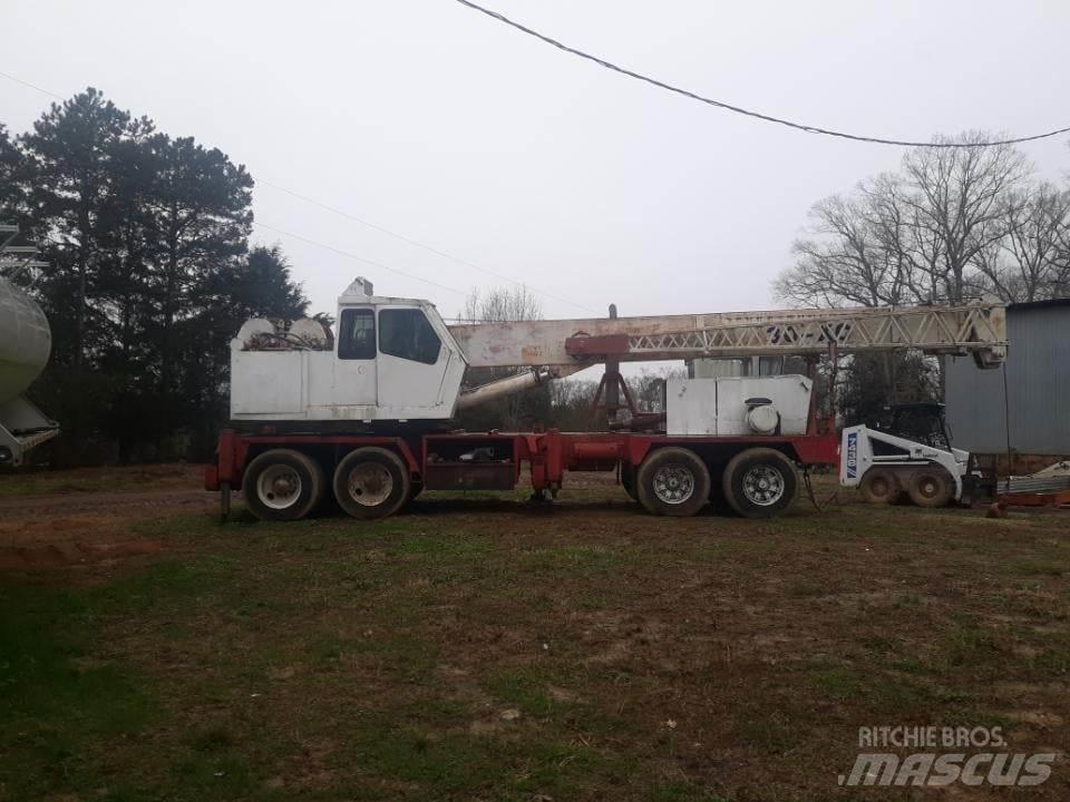 Bucyrus-Erie 30-XC Allterreng kraner