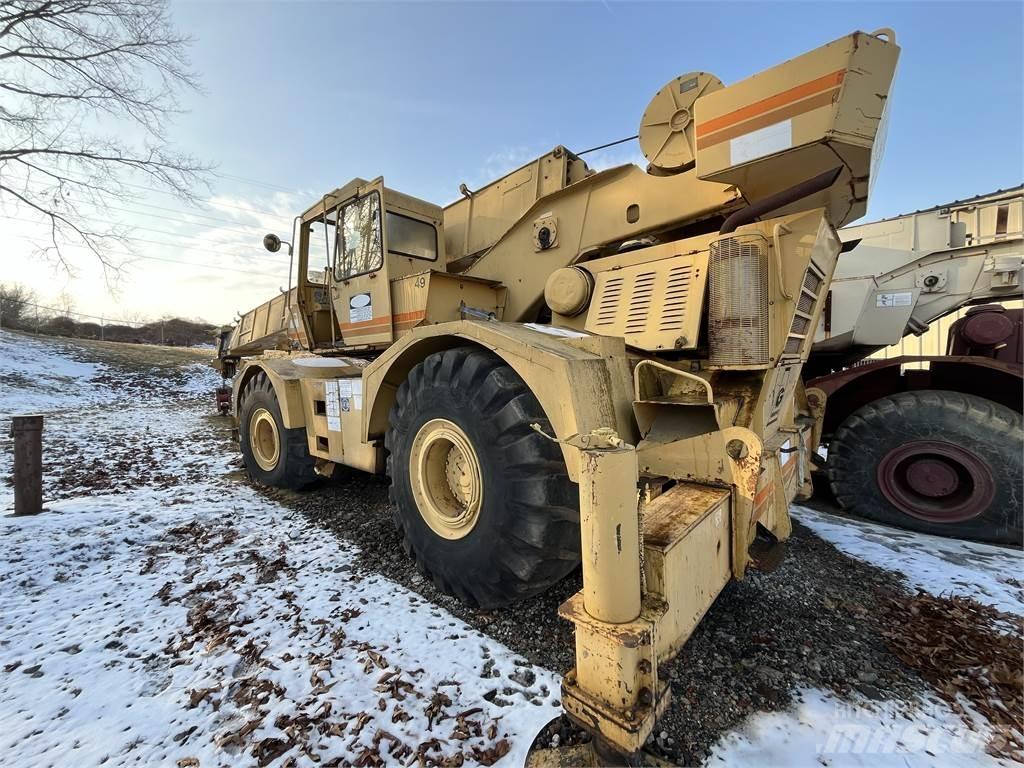 Grove RT65S Røff terreng kraner