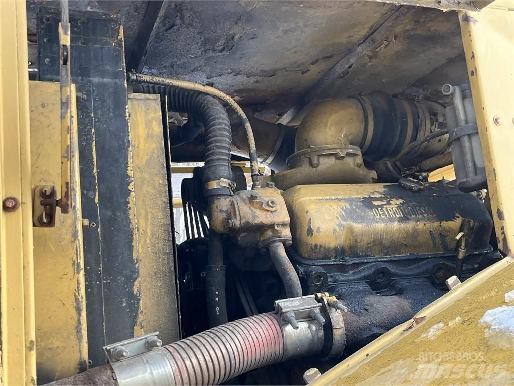 Grove RT65S Røff terreng kraner