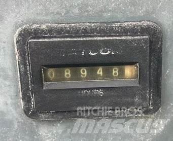 Grove RT9130E-2 Røff terreng kraner