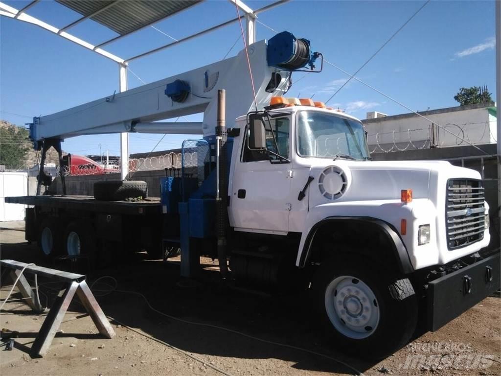 Manitex 30100 Kranbil