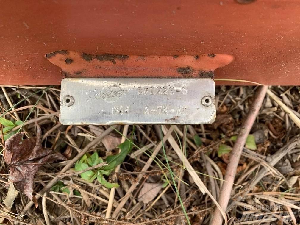 Manitowoc  Bommer og stikker