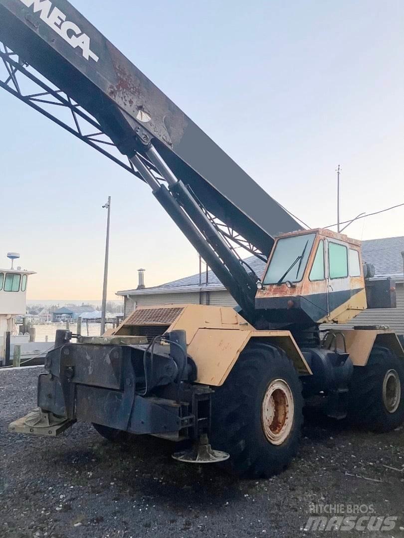 P&H OMEGA 40 Røff terreng kraner