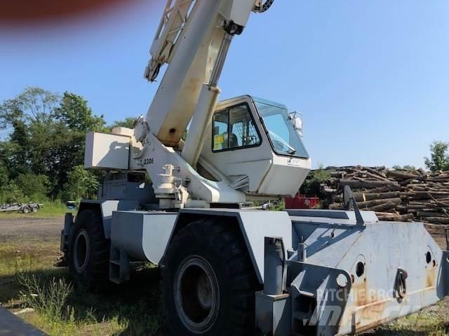 Terex RT230E Røff terreng kraner