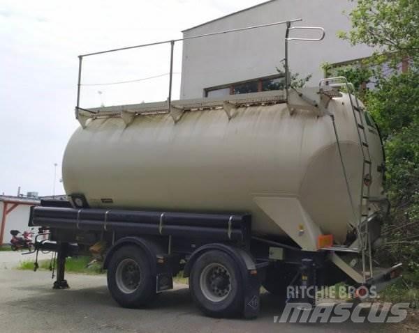 Feldbinder Kizh 30.2 Tankbiler