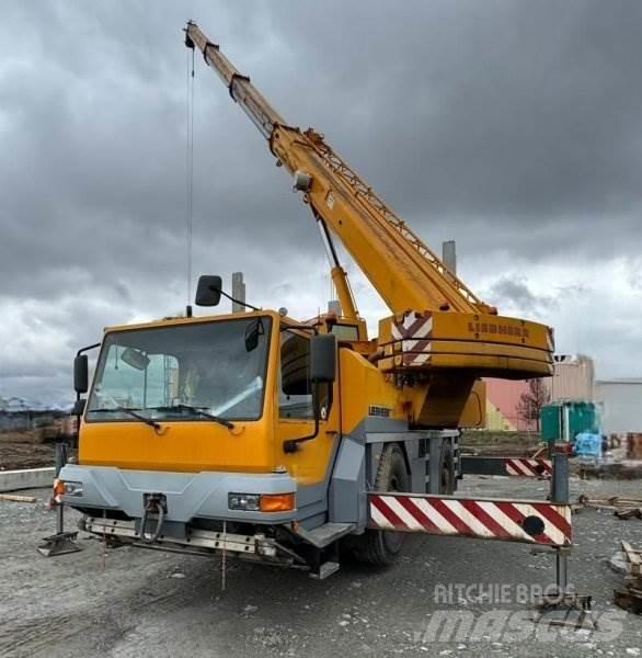 Liebherr LTM 1030 Kranbil