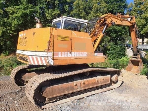 Liebherr R900 B Beltegraver