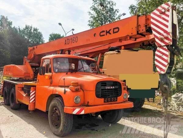 Tatra AD16 Kranbil
