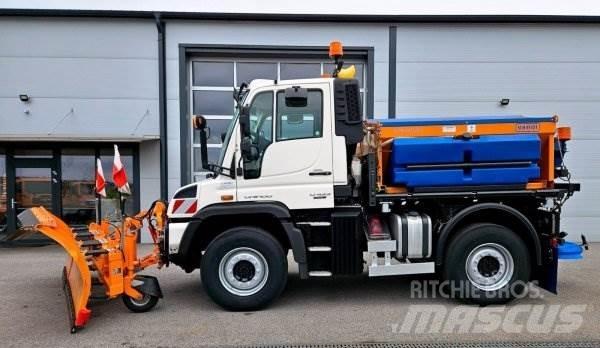 Unimog U 423 Sand- og saltspredere