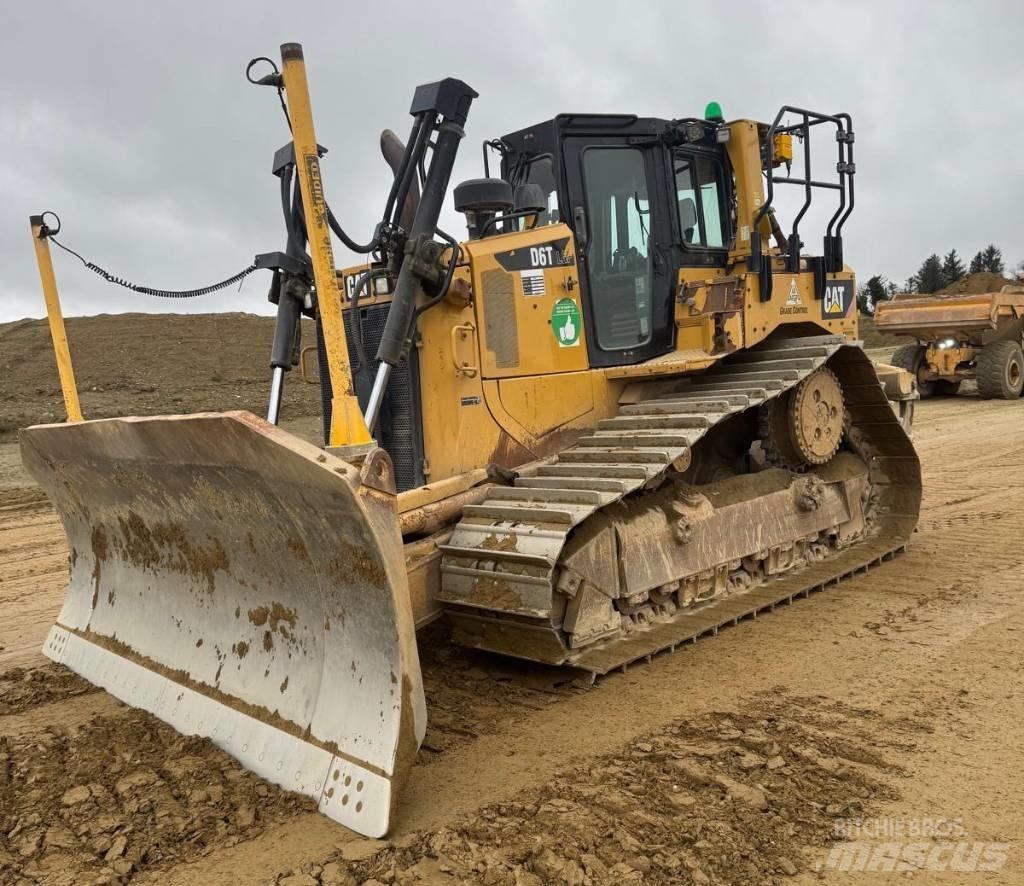 CAT D 6 T LGP Dozere Beltegående