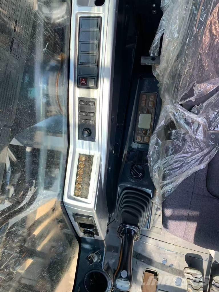 Hyundai R220LC-9S Beltegraver
