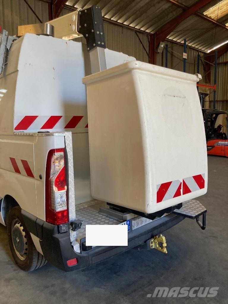 Renault Nacelle Bilmontert lift