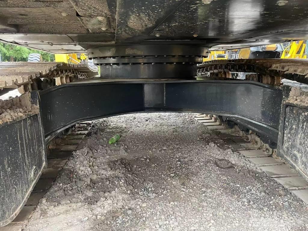 Hyundai R220 Beltegraver