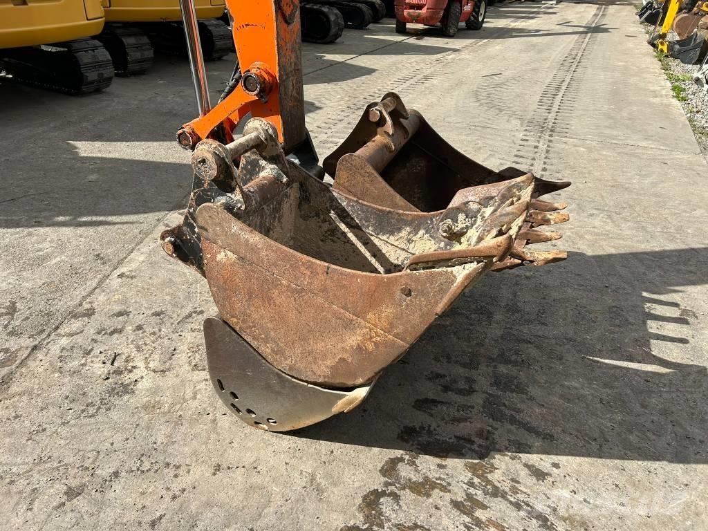 Hitachi ZX 80 SB Midigravere 7 - 12t